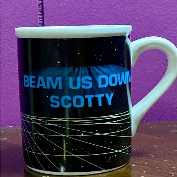 Star Trek Character Mug Set - Black and White - Picture 7 of 9